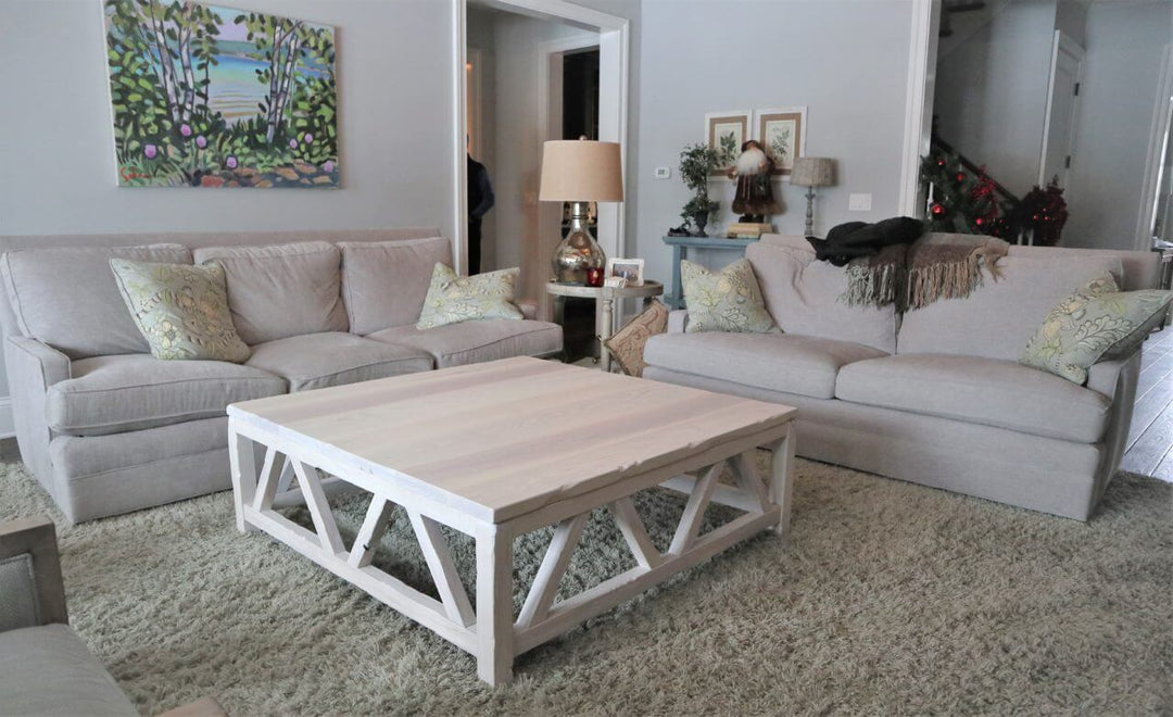 50x50x18 coffee table 4 leg design 4 dist on top natural wavy edge white stain flat 2