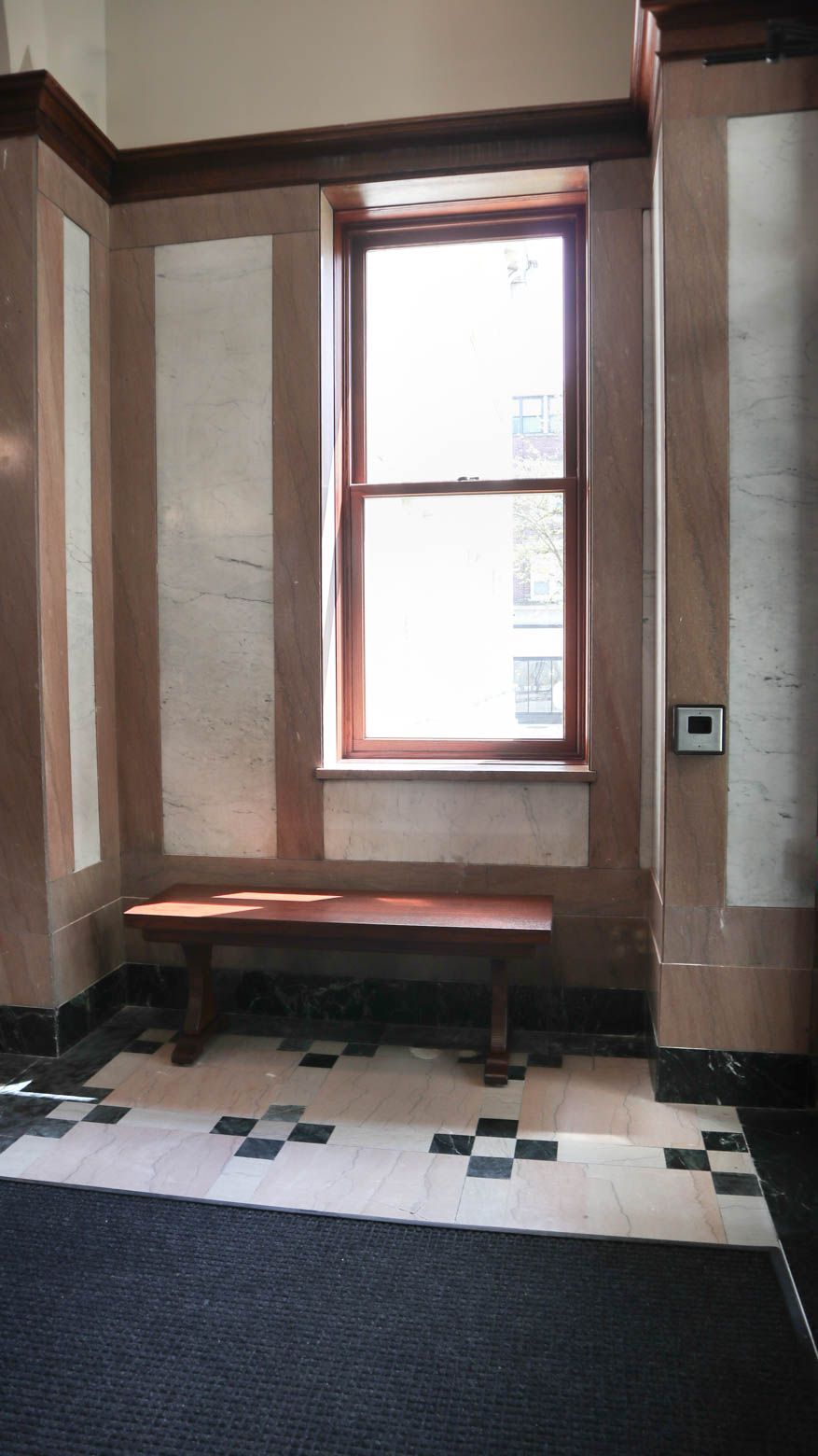 Craftsman Bench Quarter Sawn Red Oak Thick Top Clean Edge No Distress Custom Color