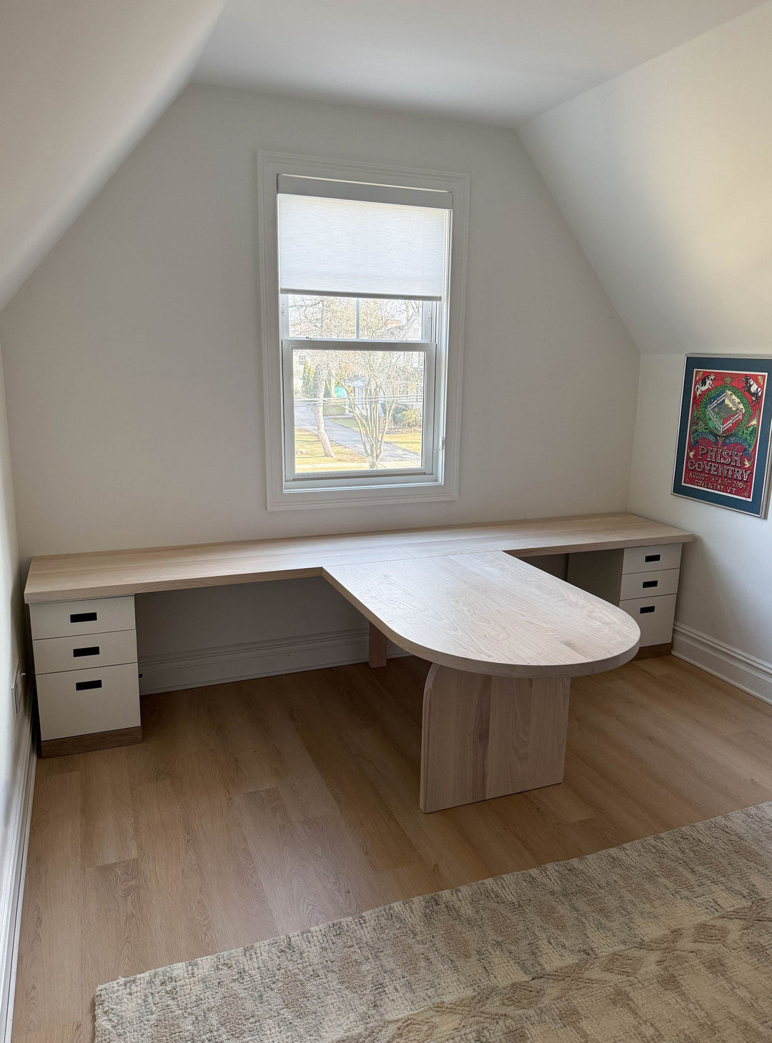 Deerfield 22x129-36x50 Tops Custom Base Ash Limed Flat