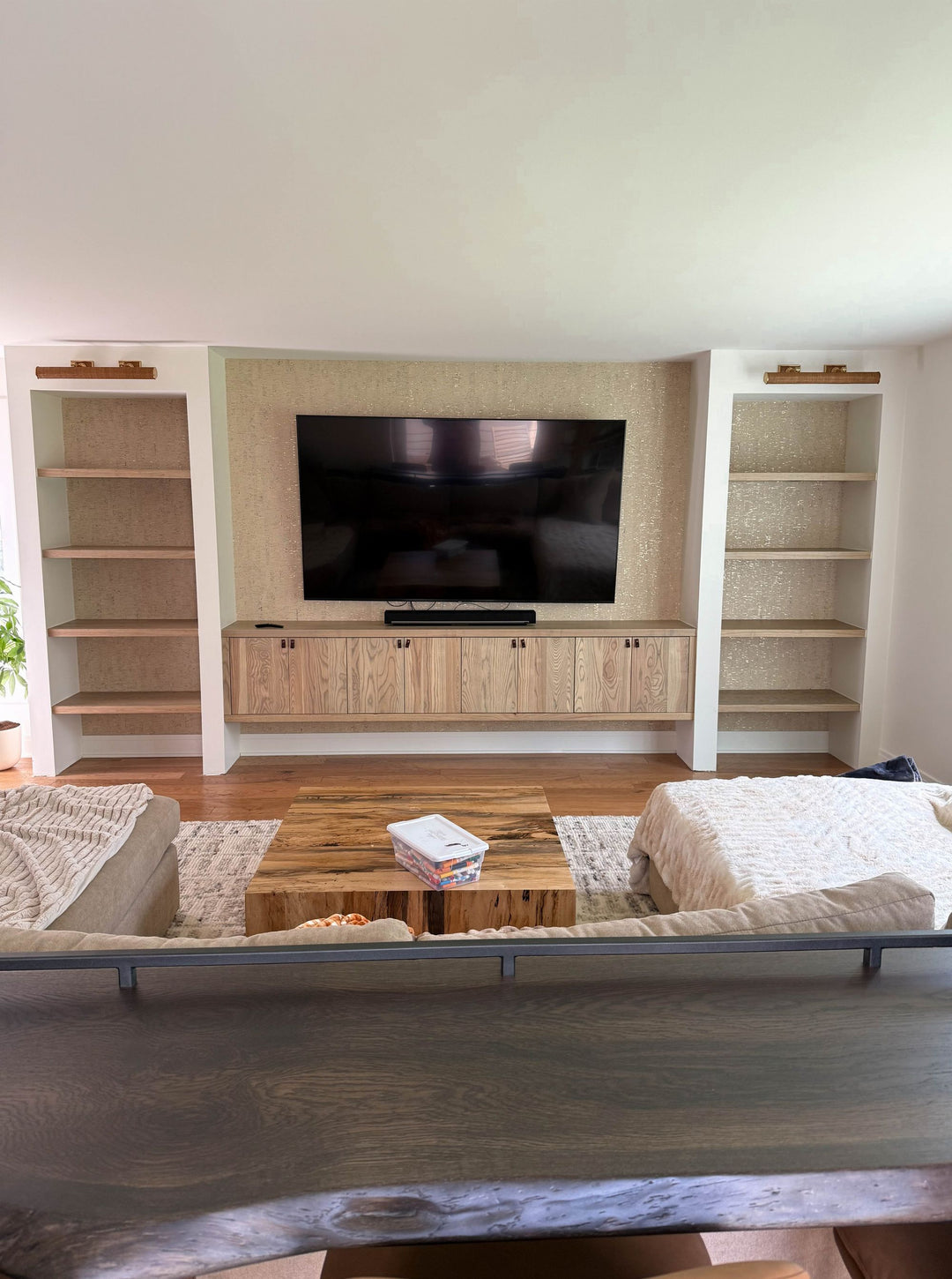 Downers Grove Ash Wall Unit 16x180.5x21.5 Seashell Flat