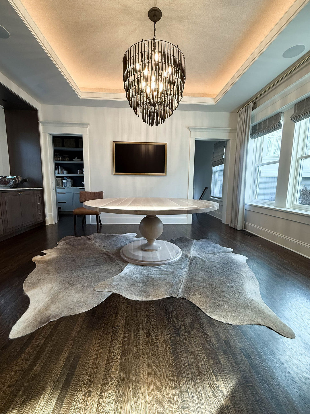 Hinsdale 72 Rogers Round Platform Quarter Sawn White Oak Thick Top No Apron Clean Edge No Distress Limed Flat