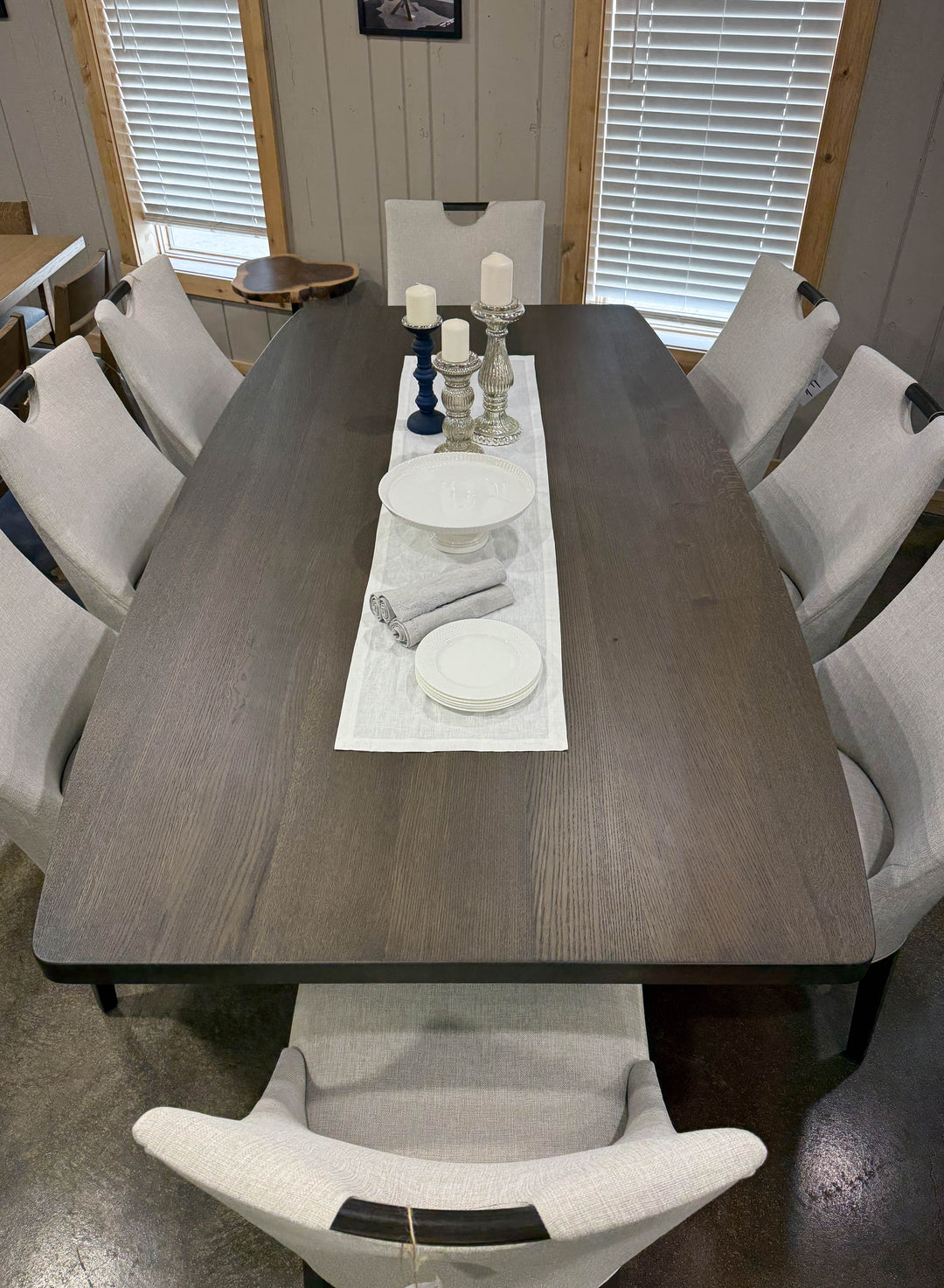 |#150| RIFT SAWN WHITE OAK PERU TABLE