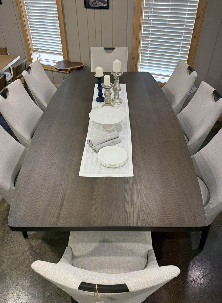 |#150| RIFT SAWN WHITE OAK PERU TABLE