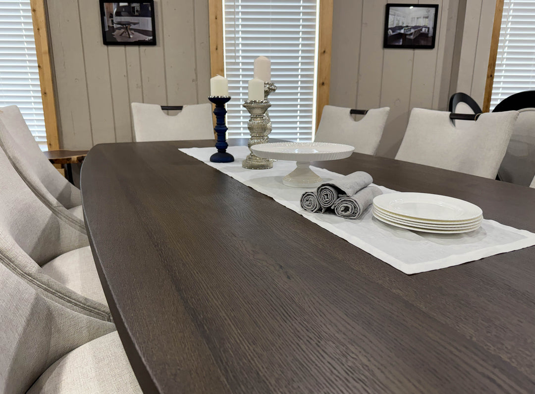 |#150| RIFT SAWN WHITE OAK PERU TABLE