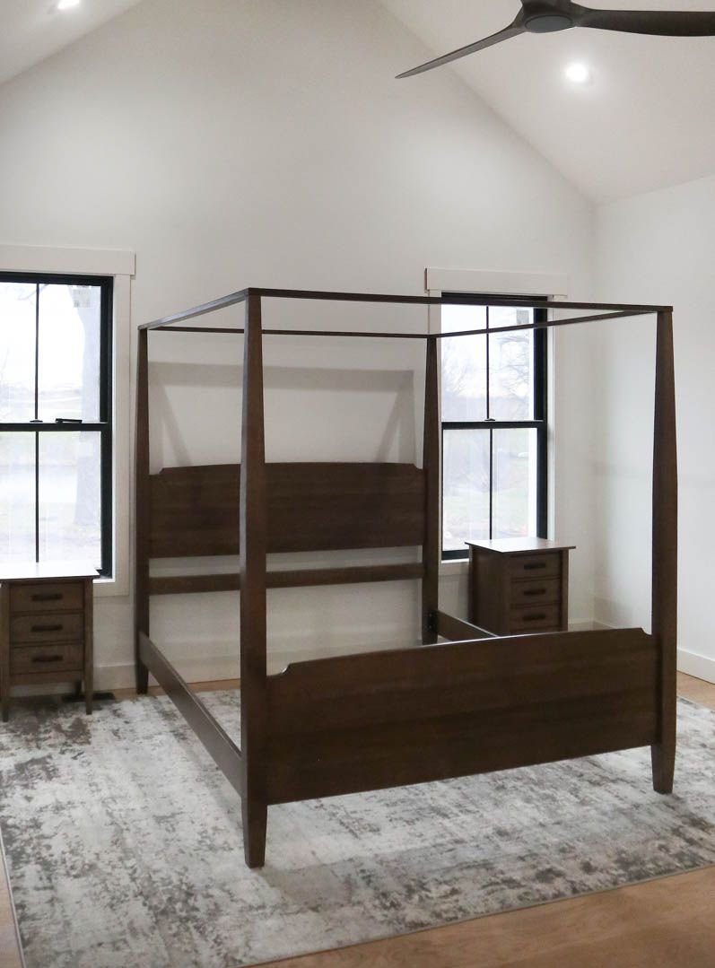 Imperial California King with canopy rail ITIM-052 QSWO American Antique Satin