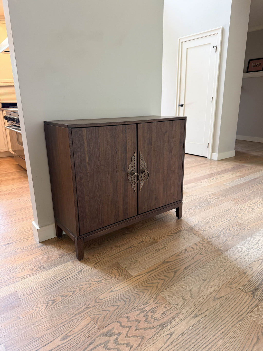 Oswego Urbana Modified 16x40x35 Medium-Heavy Distress Walnut Manchester Flat