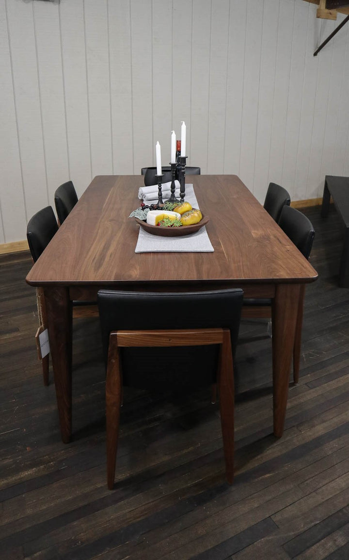 |#157| WALNUT FOUR LEG TABLE